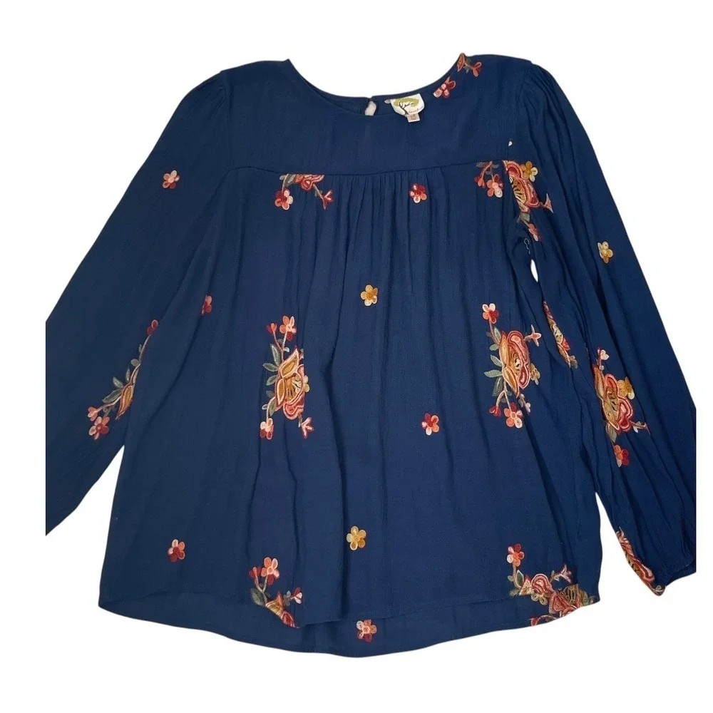 Fig and Flower Women Blue Embroidered Floral Peasant Blouse XL Long Sleeve Boho - Picture 11 of 16